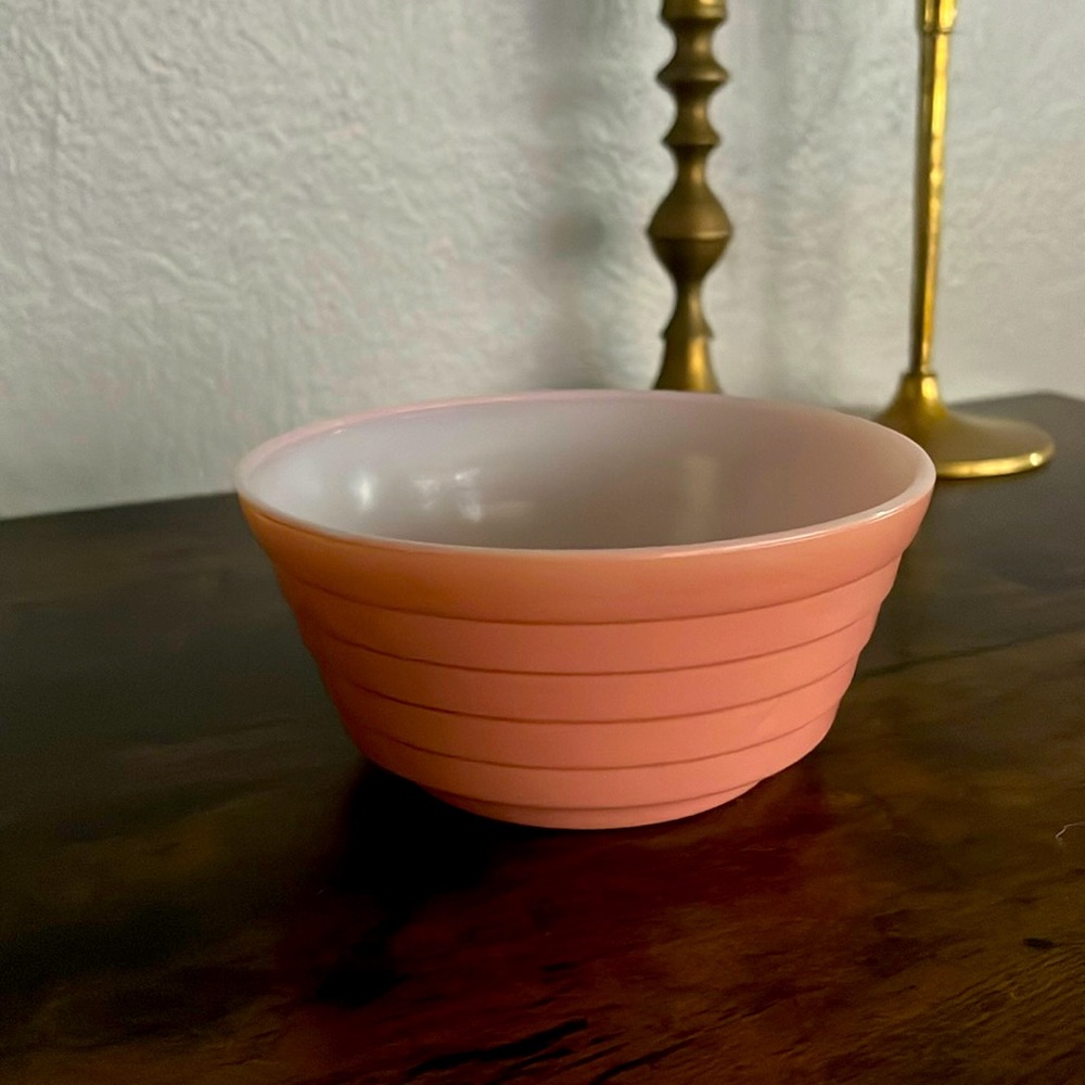 Vintage Hazel Atlas Moderntone Platonite Pastel Pink 4 3/4" Cream Soup Bowl